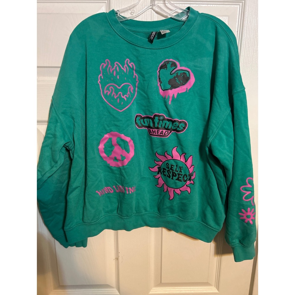 HM Divided Teal Green Graphic Sweatshirt Pink‎ Heart Peace Sun Print Size M